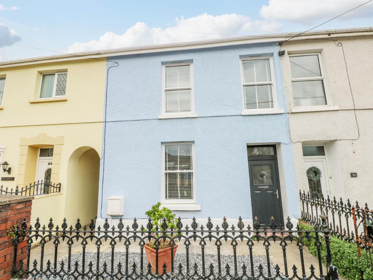 54 Pencoed Road Villa Burry Port Exteriör bild